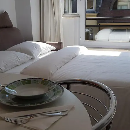 Casinoplein Apartman *